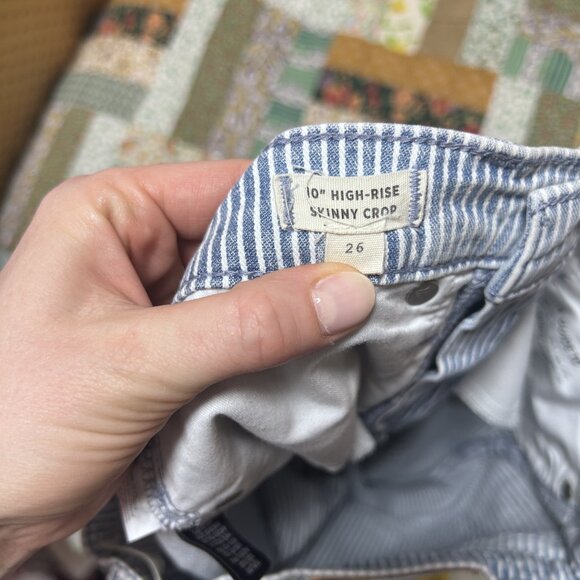 Madewell 10” High-Rise Skinny Cropped Jorts - Picture 4 of 10